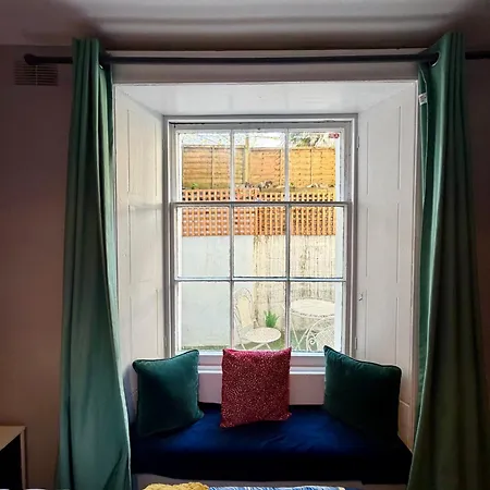 2 Bed Cosy Retreat Clifton Opposite Apartmán Bristol